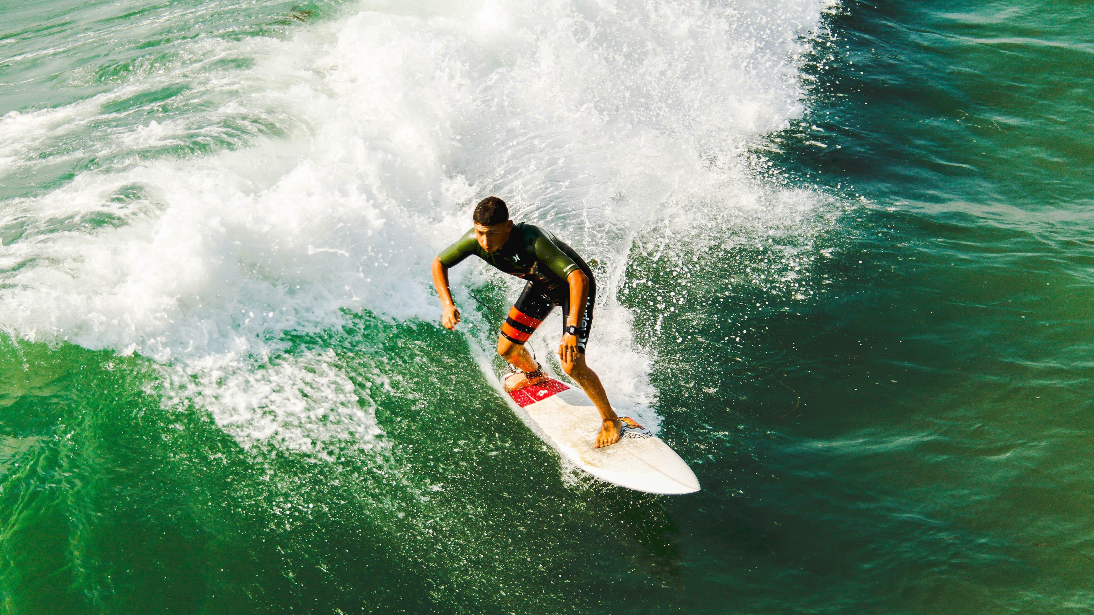 原创Rap日本足球到头了点燃激情，岛民今夜集结为国足加油
